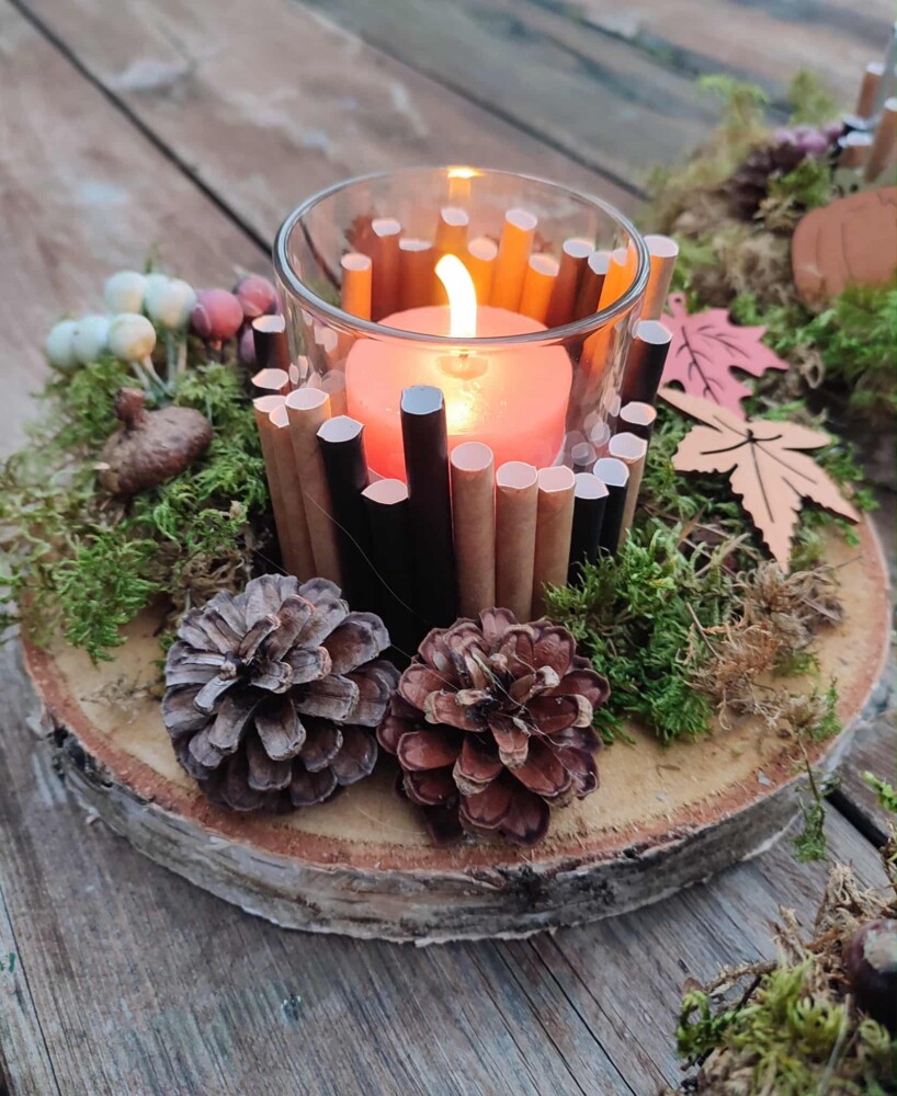 Fotografia przedstawia jesienny lampion.